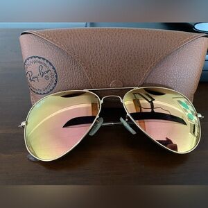 Ray ban rose gold aviator